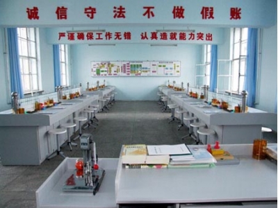 會計模擬實驗室設備